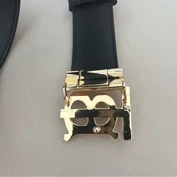 Burberry Monogram Check TB Logo Gold Buckle Plaid Belt Beige Gold Luxe Holiday - Picture 10 of 17